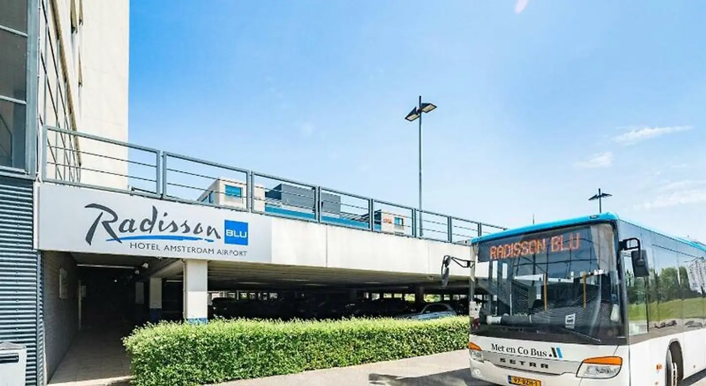 Radisson Blu Amsterdam Airport EXTERIOR