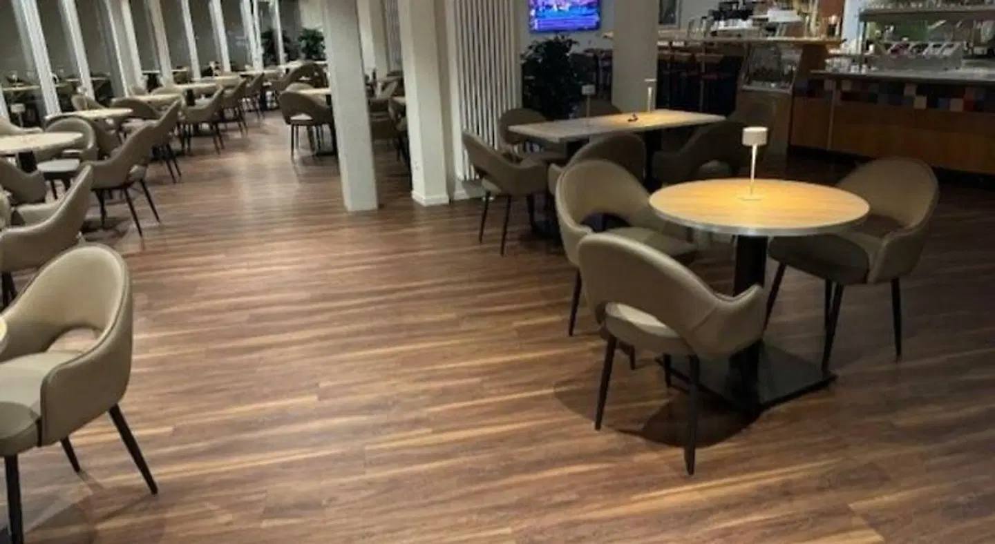 Highway-Hotel Bar