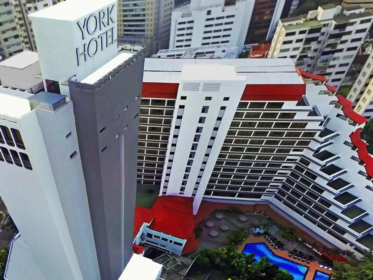 York Hotel EXTERIOR