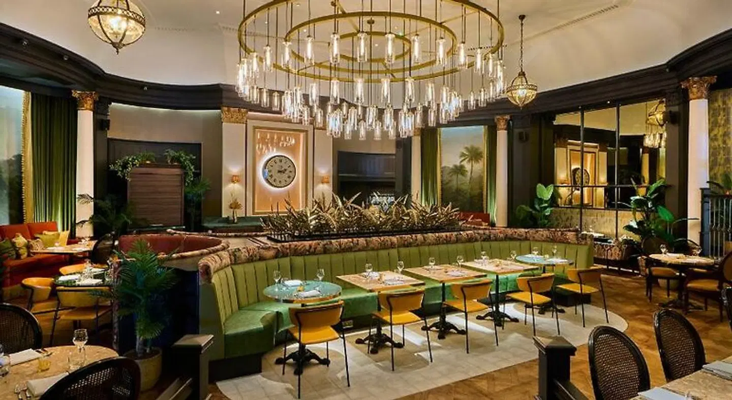 The Queens - QHotels Restaurant