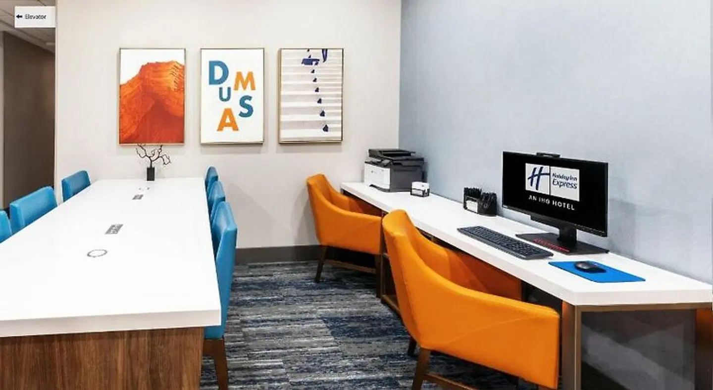 Holiday Inn Express & Suites Dumas by IHG ROOM_EXAMPLE