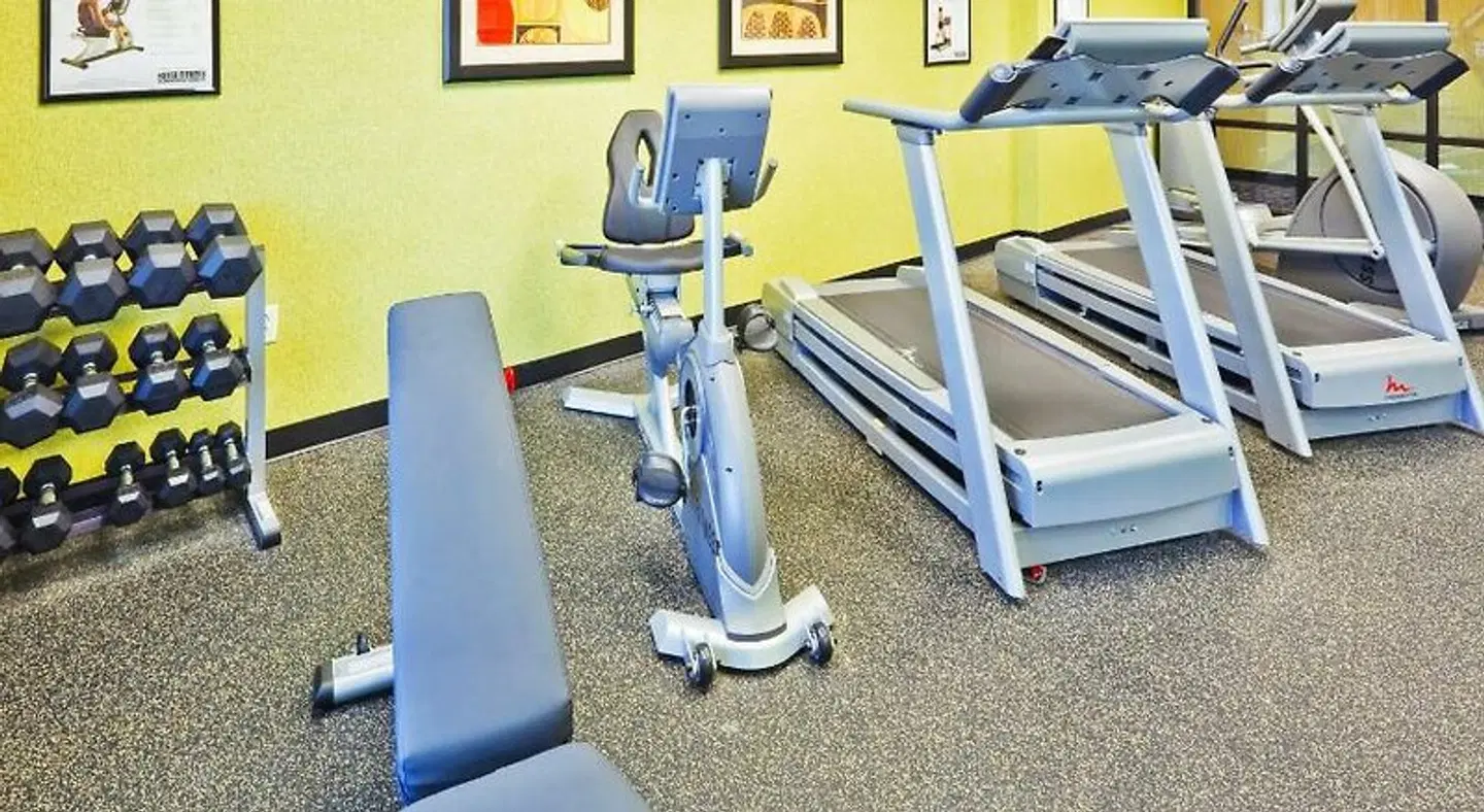 Holiday Inn Express & Suites Ooltewah Springs-Chattanooga by IHG SPORTS_AND_LEISURE