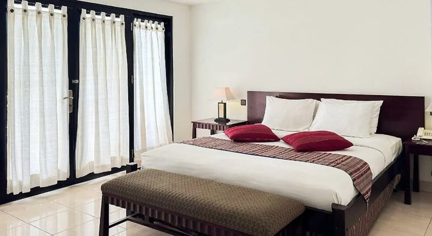 Legong Keraton Beach Hotel ROOM_EXAMPLE