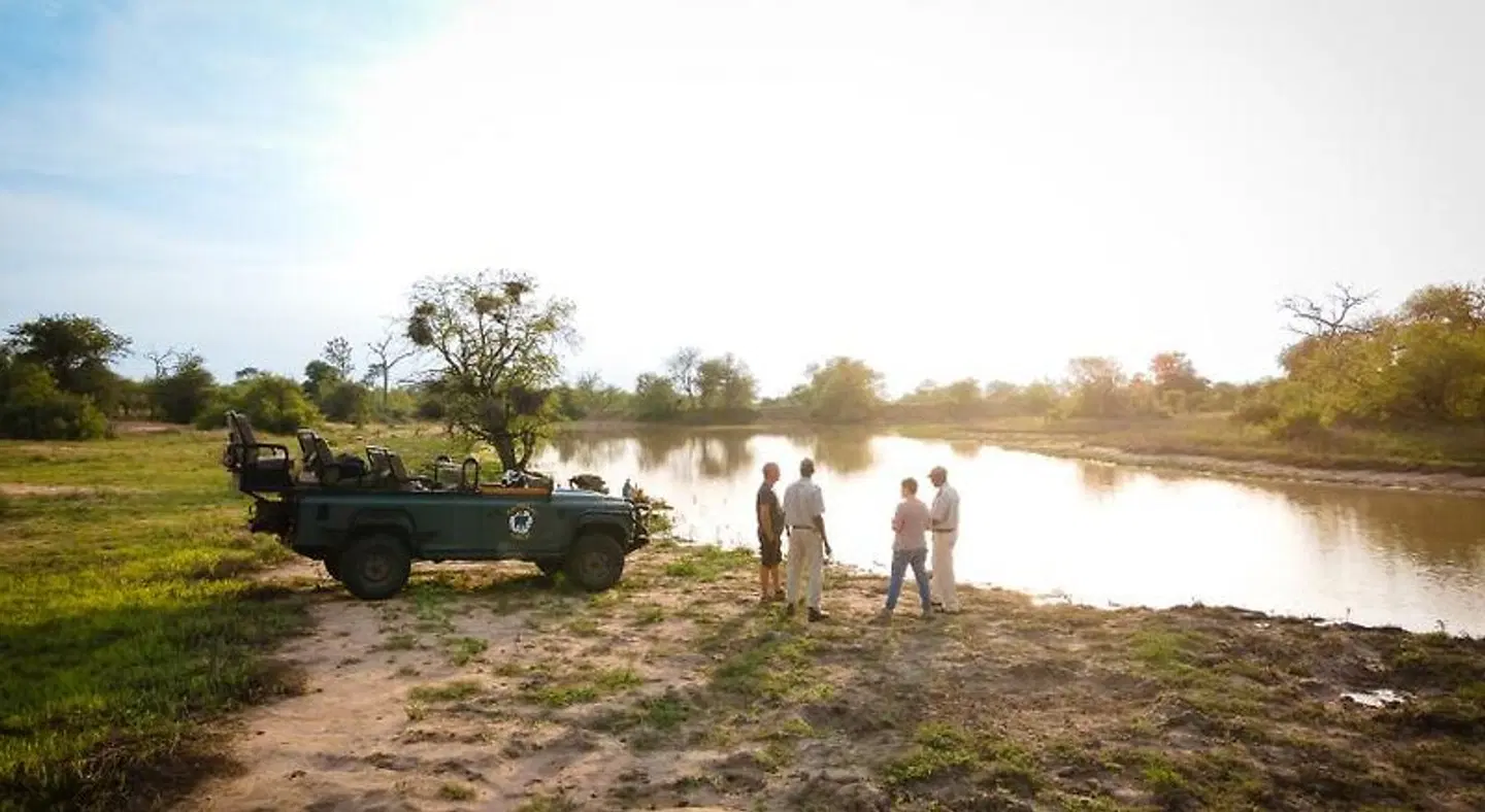 Kambaku Safari Lodge SPORTS_AND_LEISURE