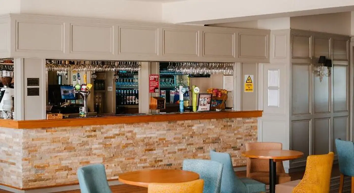 The Kilbirnie Hotel Bar