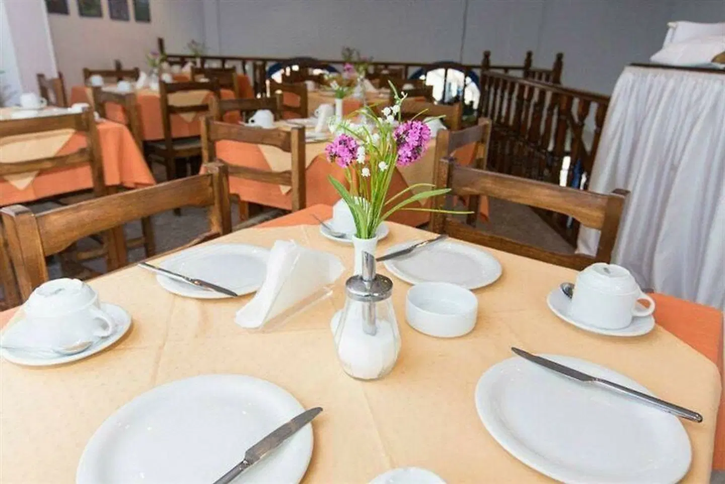 City Pearl Restaurant