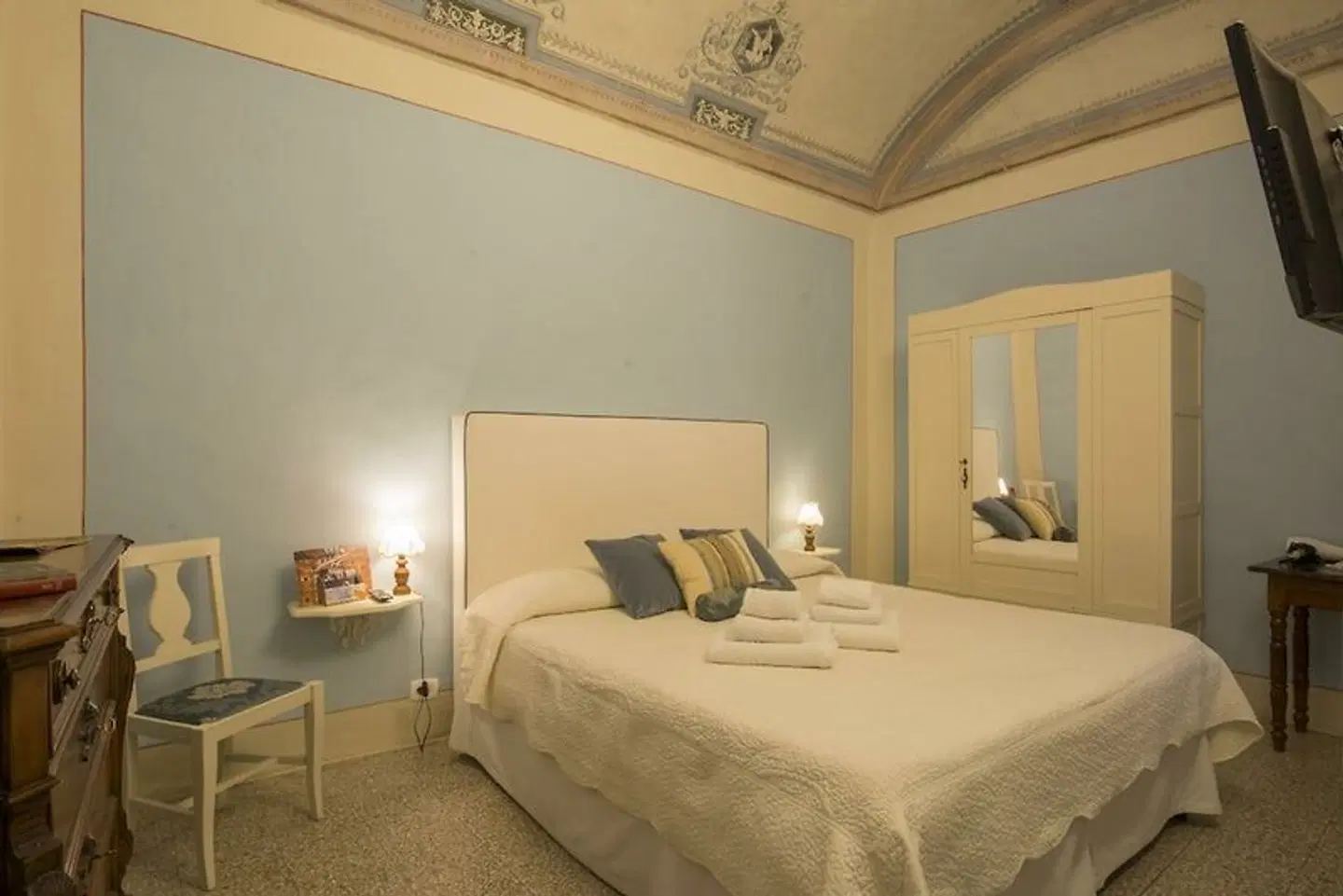 B&B Pantaneto - Palazzo Bulgarini ROOM_EXAMPLE