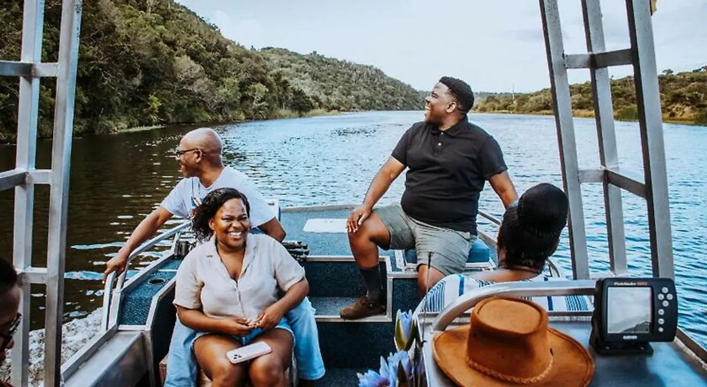 African Safari Lodge PEOPLE