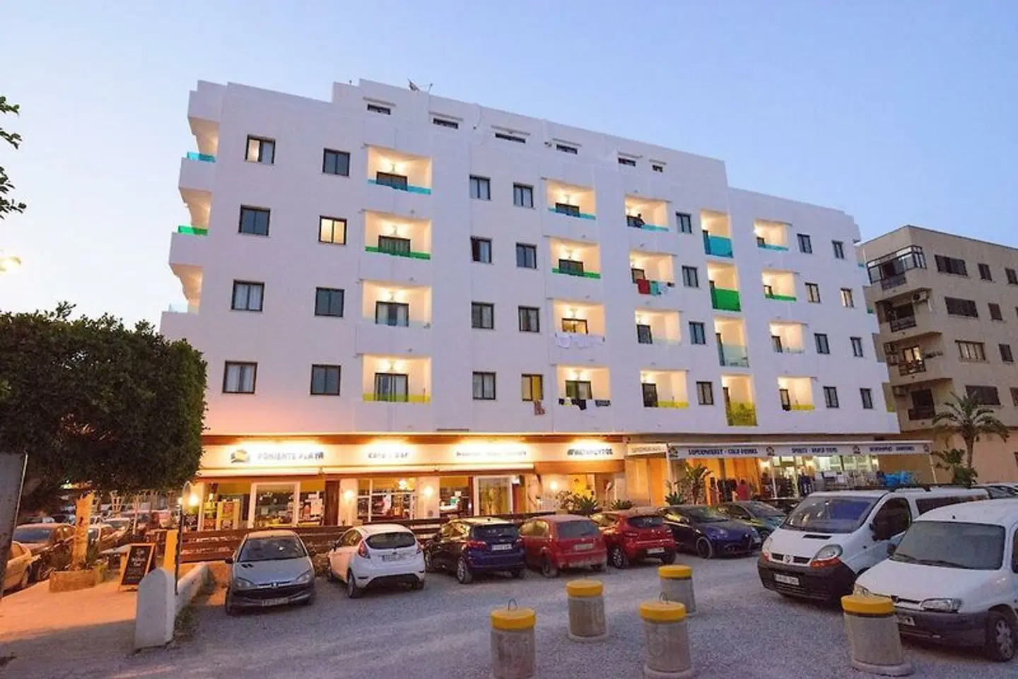 The Poniente Playa EXTERIOR