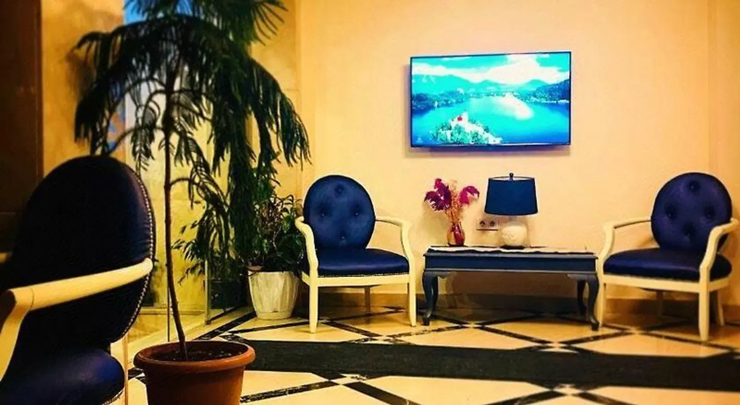 Deluxe Newport Hotel LOUNGE_LOBBY