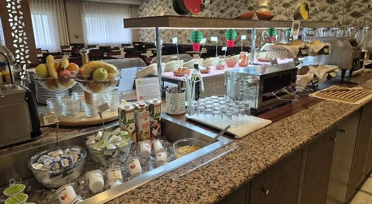 Feira Pedra Bela Restaurant