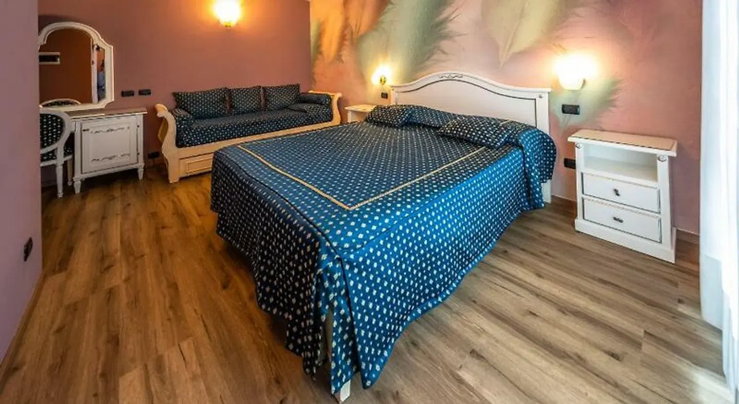 Confine ROOM_EXAMPLE
