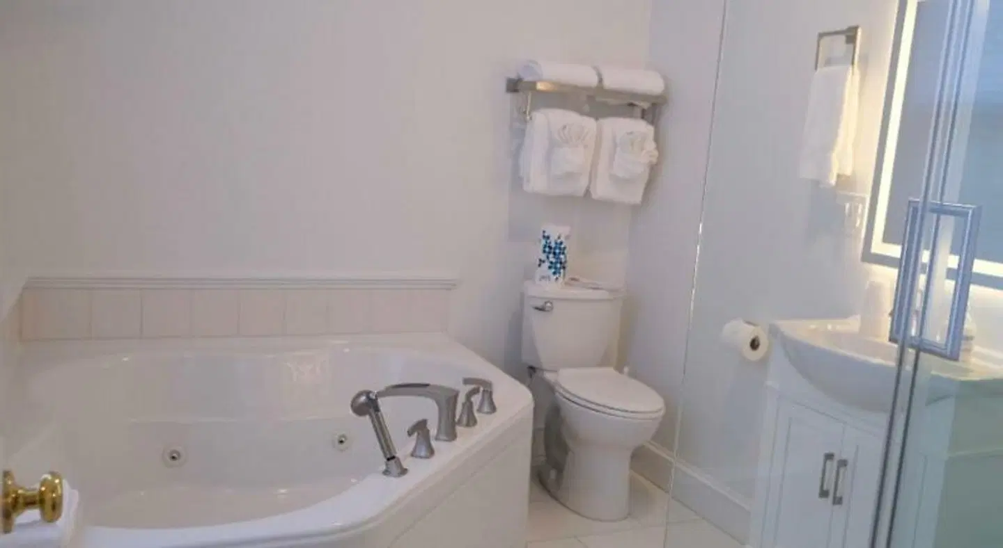 America's Cup Inn Badezimmer