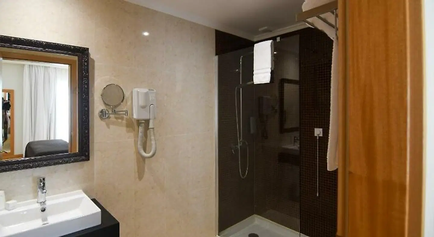 Quiaios Hotel Badezimmer