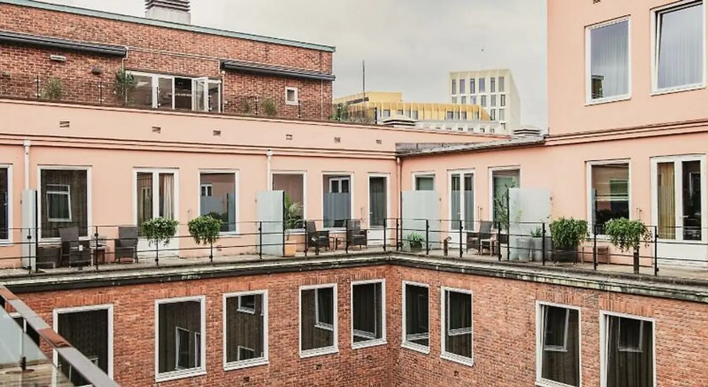 Home Hotel Folketeateret EXTERIOR