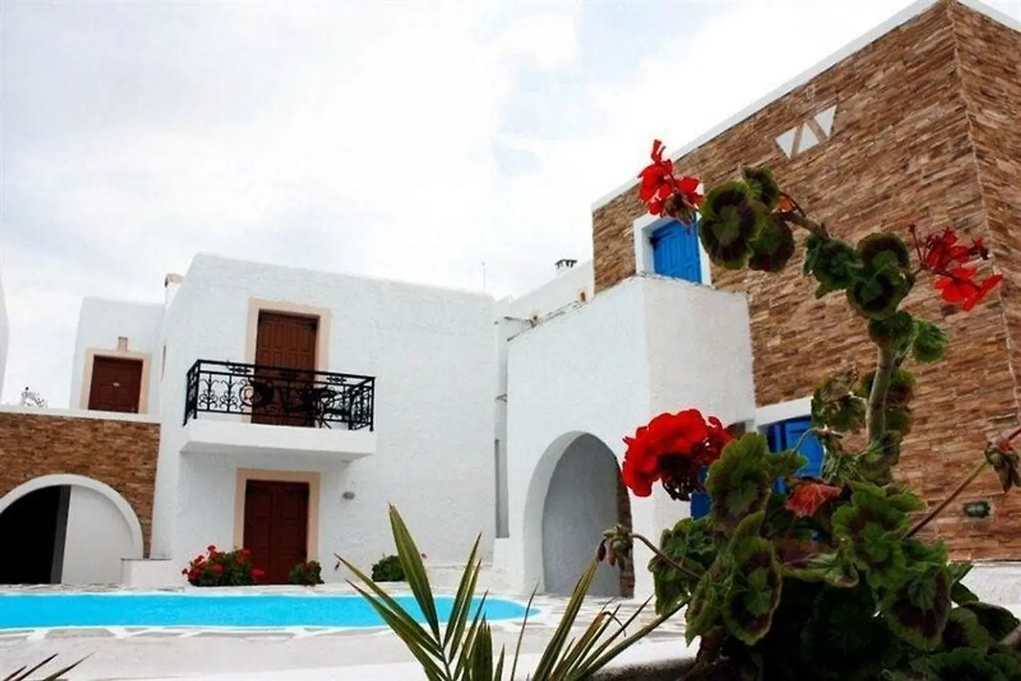 Naxos Holidays EXTERIOR