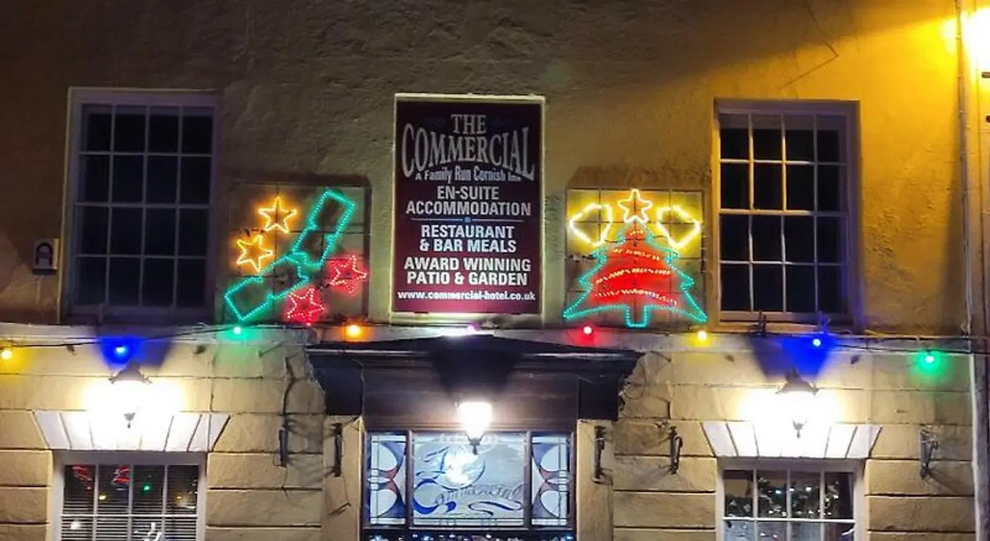 Commercial Hotel Bar