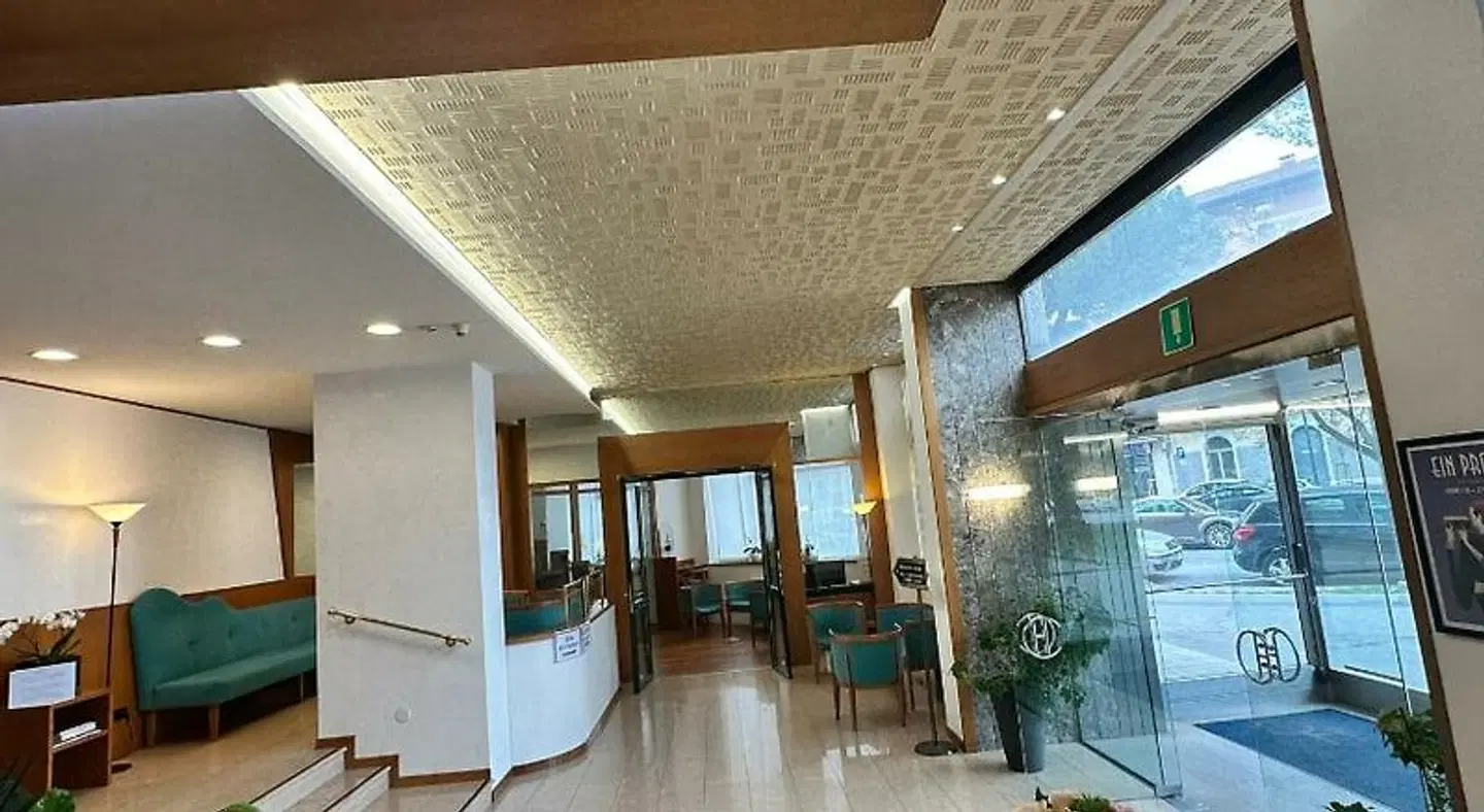 Cristallo LOUNGE_LOBBY