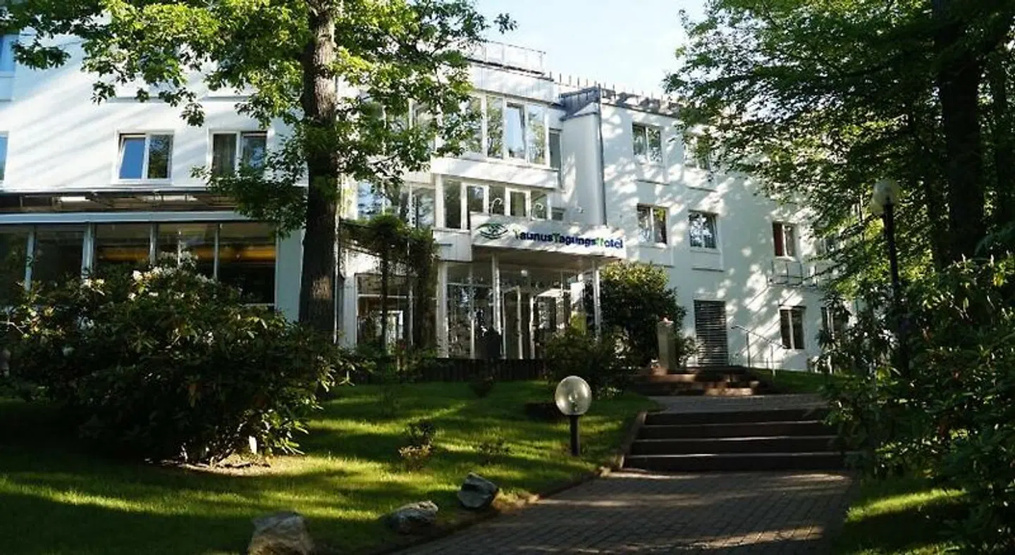 TaunusTagungsHotel EXTERIOR