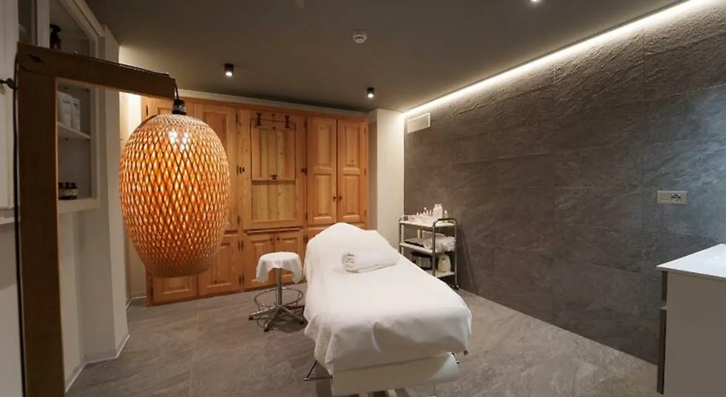 Edelweiss HEALTH_BEAUTY