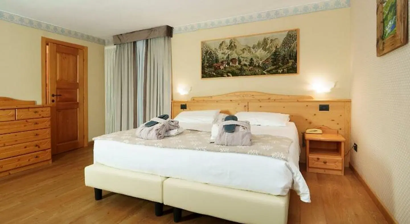 Edelweiss ROOM_EXAMPLE
