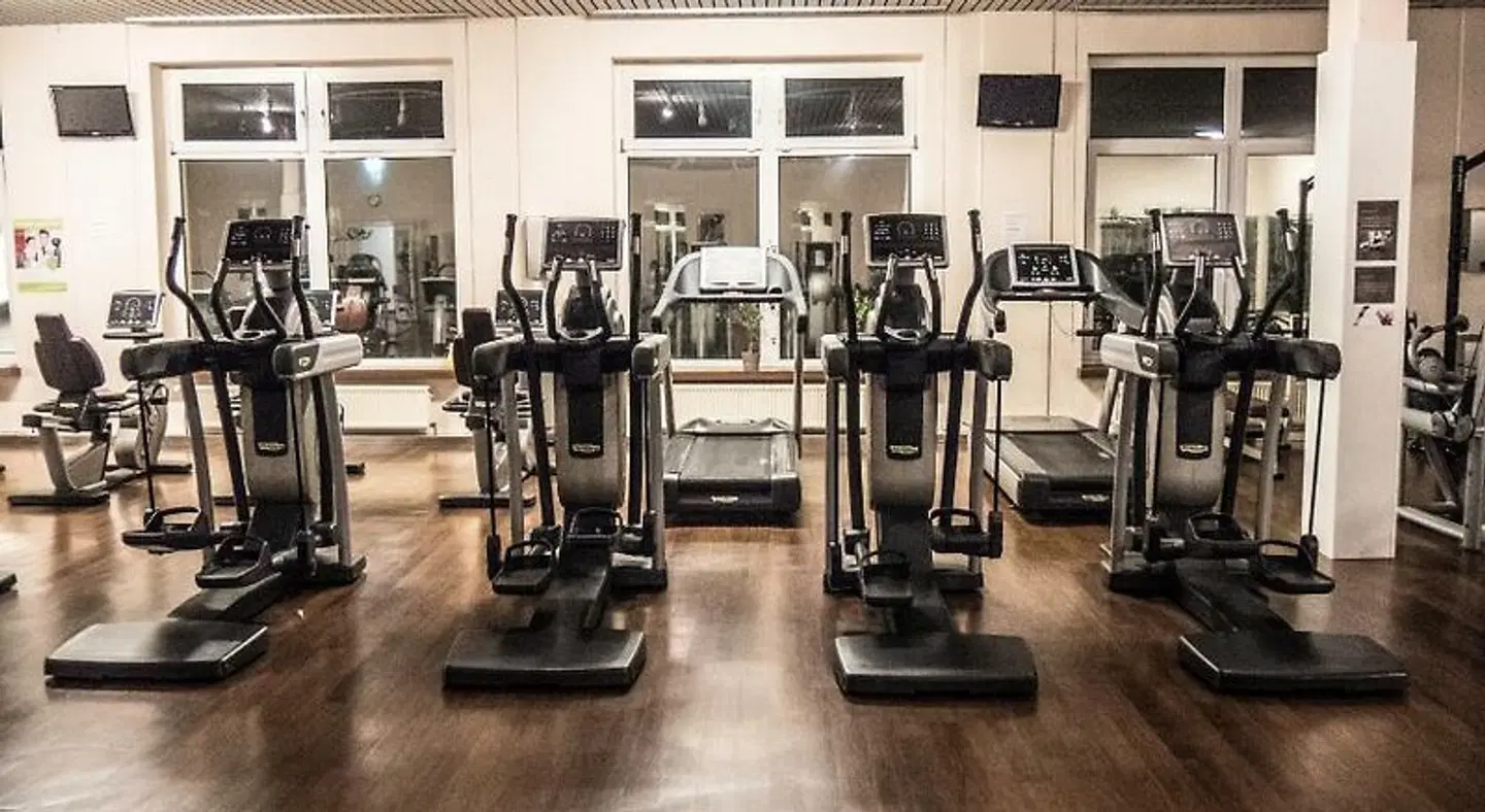 Sportpark Isernhagen SPORTS_AND_LEISURE