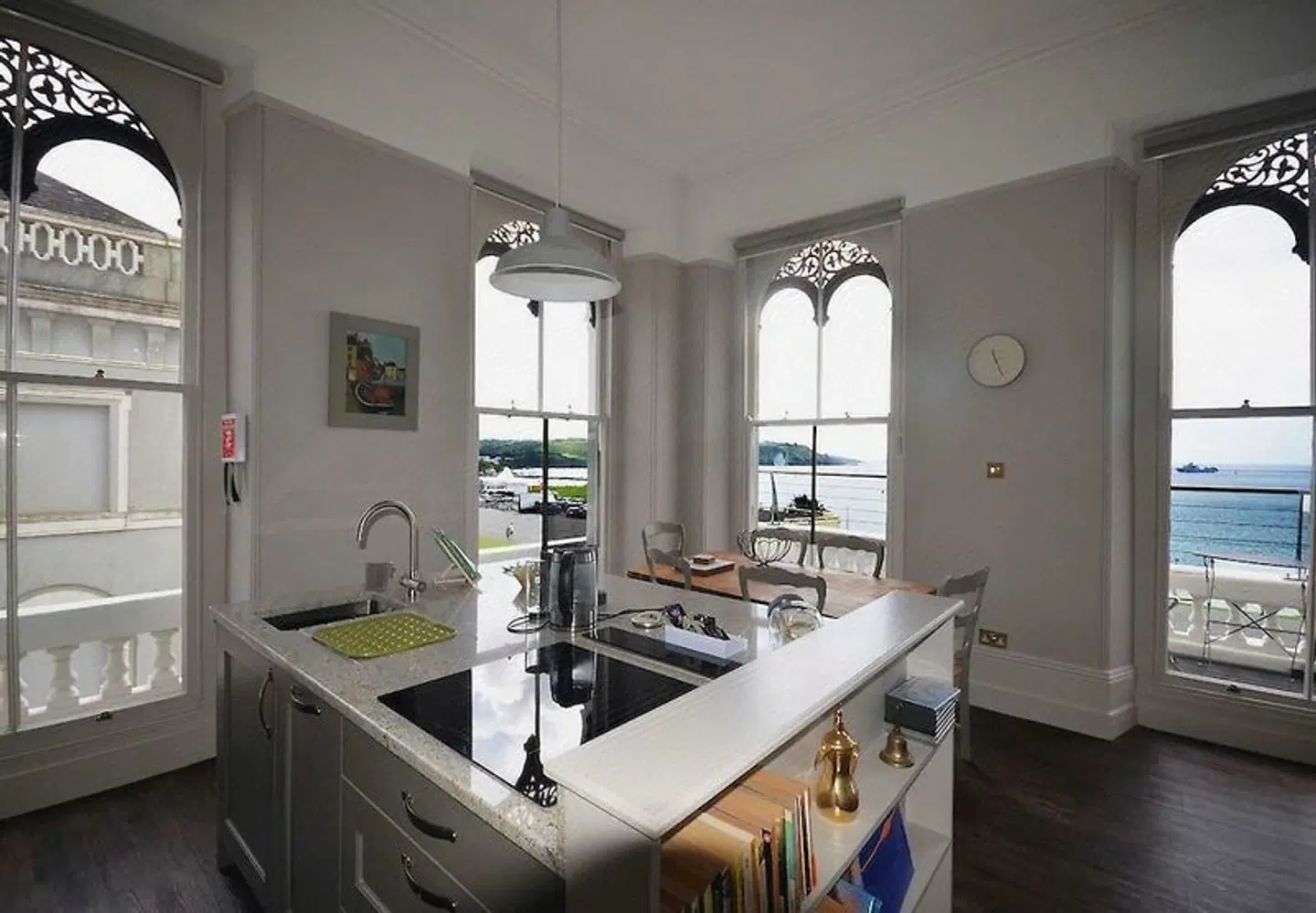 1 Elliot Terrace HEALTH_BEAUTY