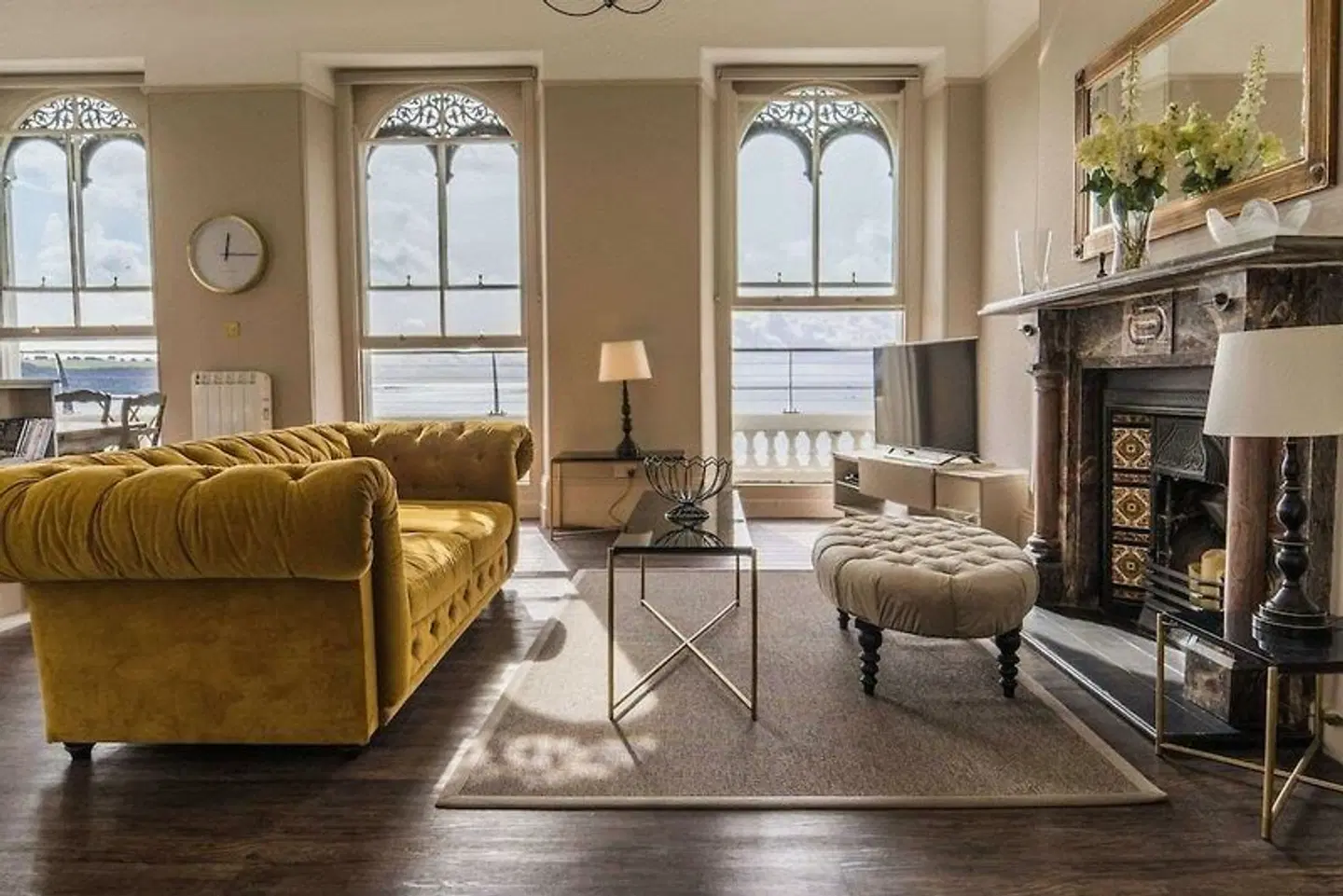 1 Elliot Terrace LOUNGE_LOBBY