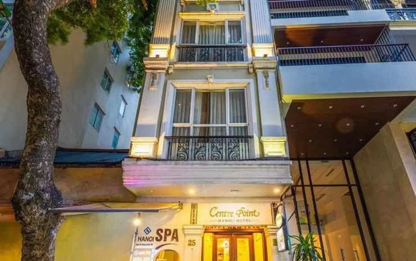 Centre Point Hanoi Hotel EXTERIOR