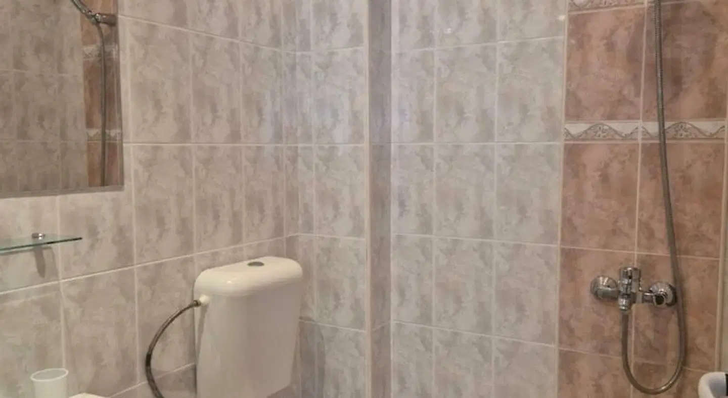 YES Varna Studios Badezimmer