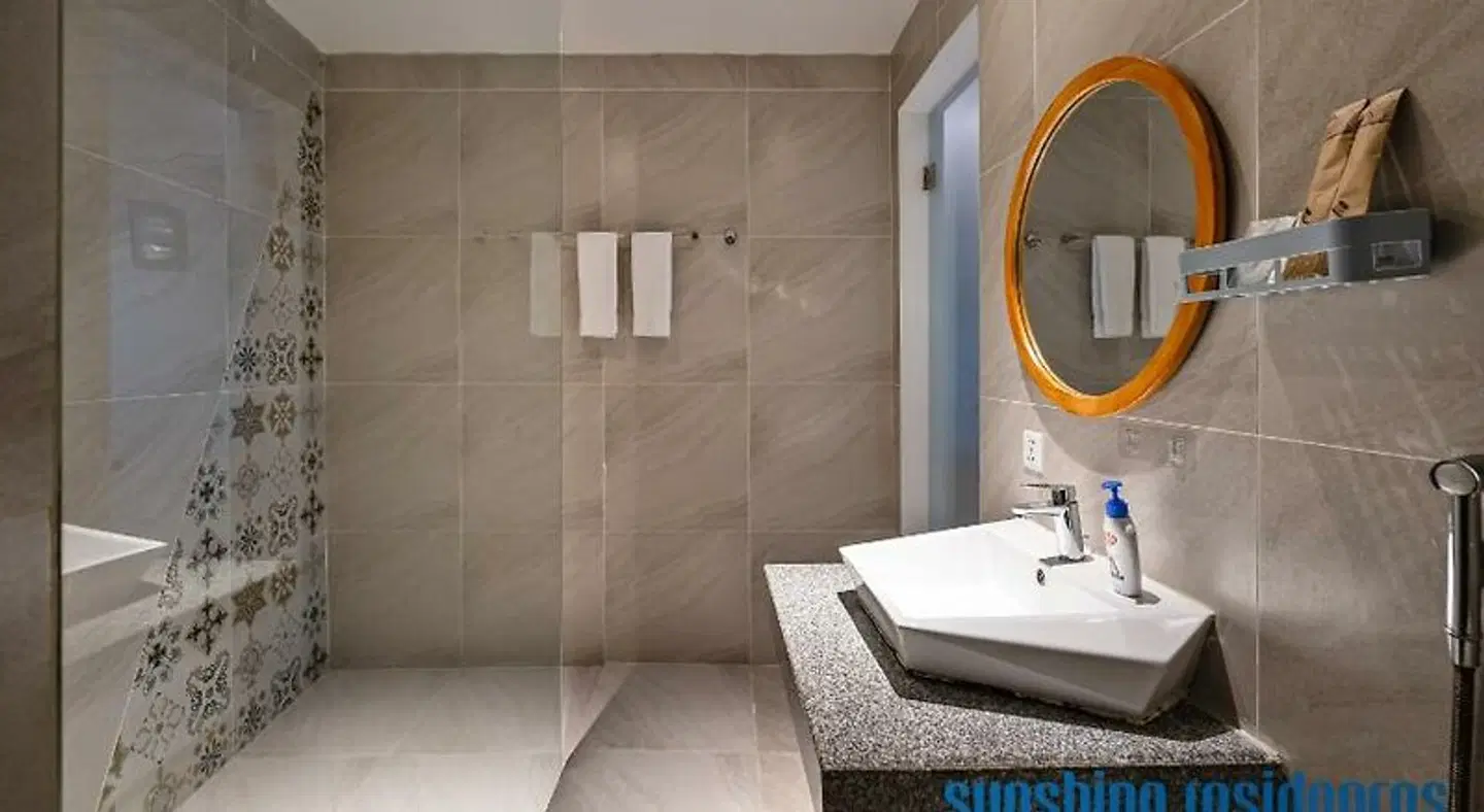 The Art - Sunshine Apartment Badezimmer