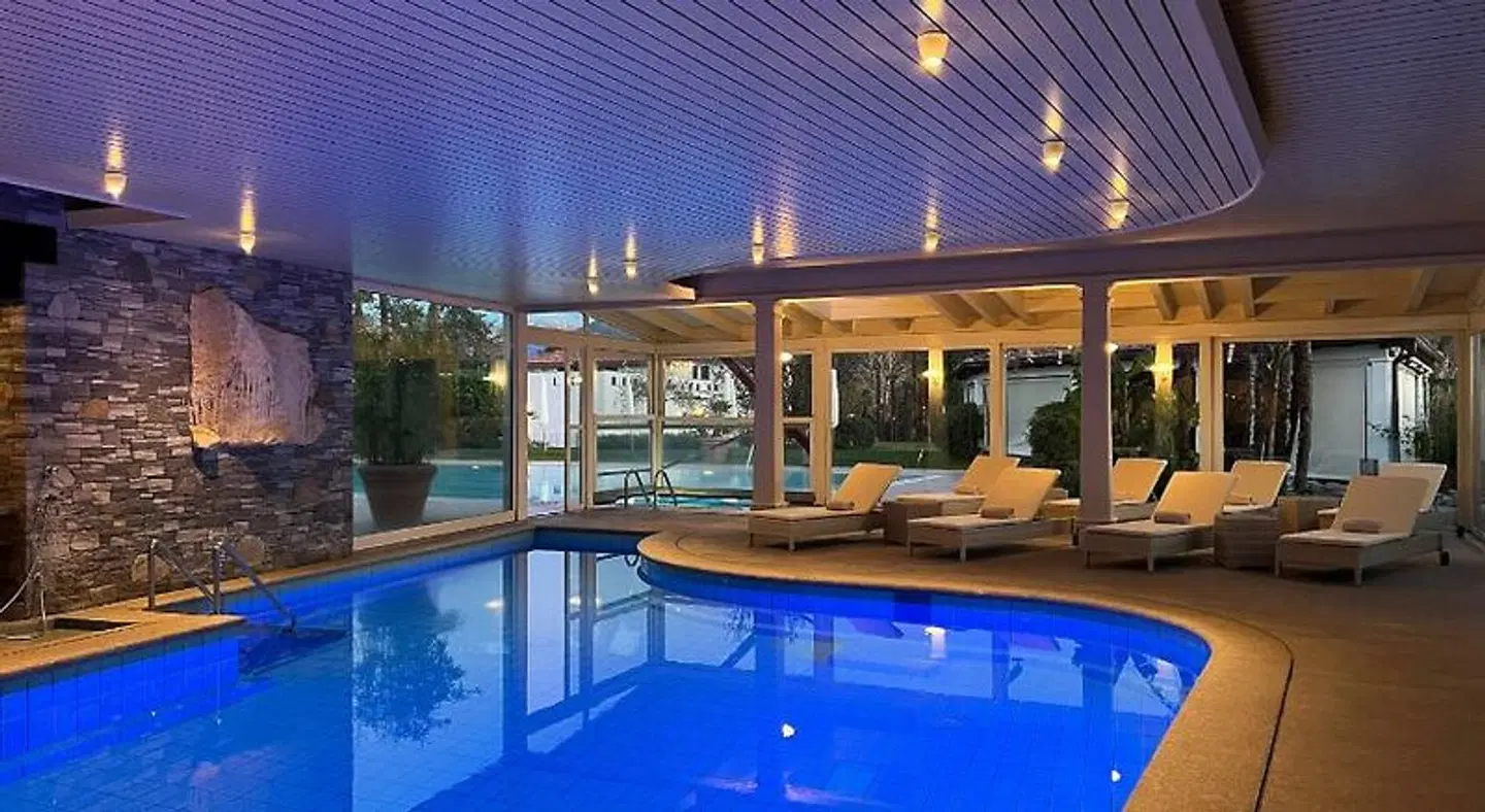 Delta Resort Apartments OUTDOOR_POOL
