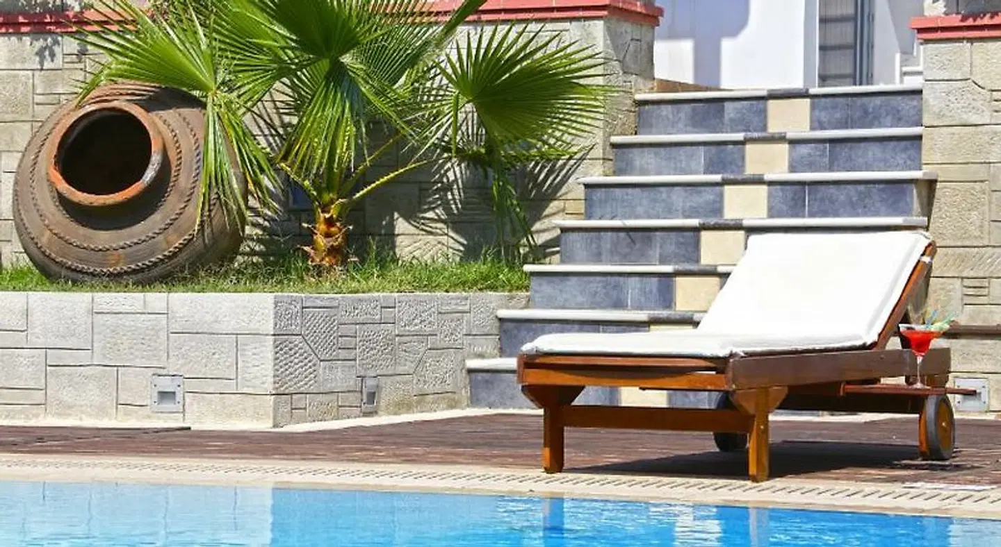 Sirena Residence & Spa OUTDOOR_POOL