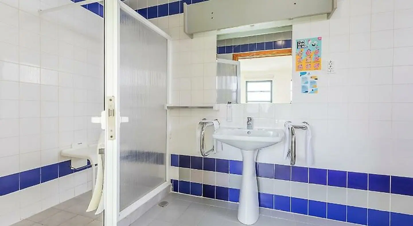 Pousada de Juventude de Castelo Branco Badezimmer