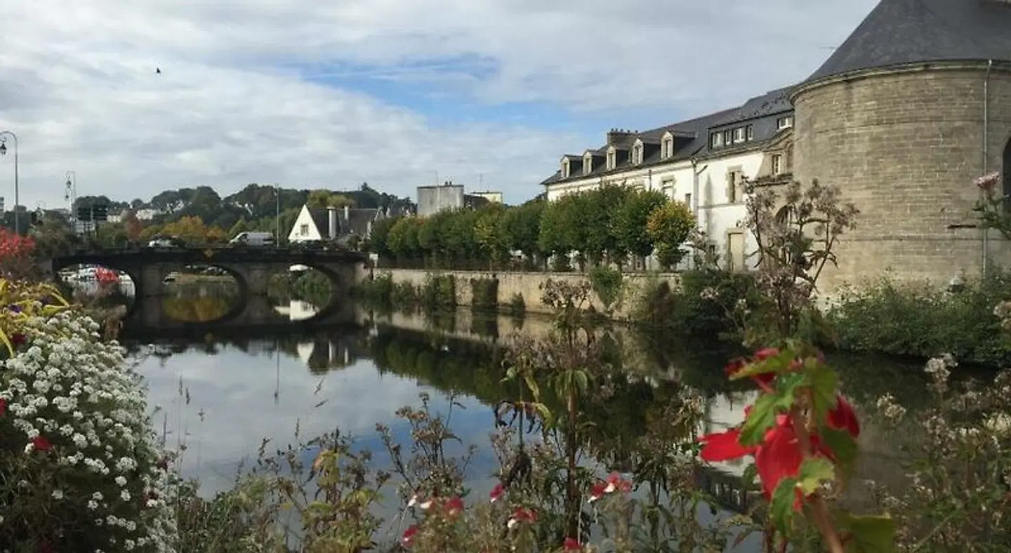 Auberge de Jeunesse HI Pontivy EXTERIOR