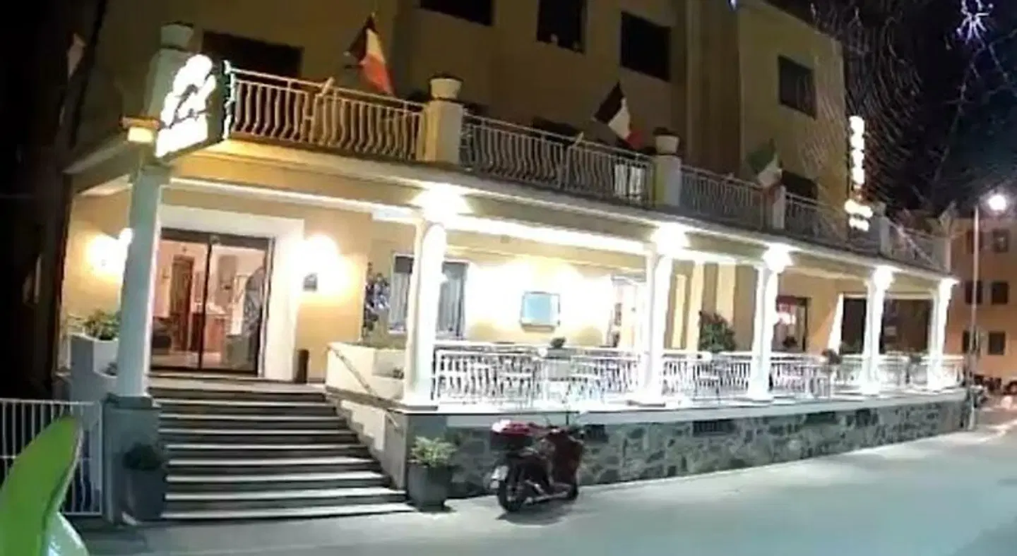 Hotel Dora LOUNGE_LOBBY