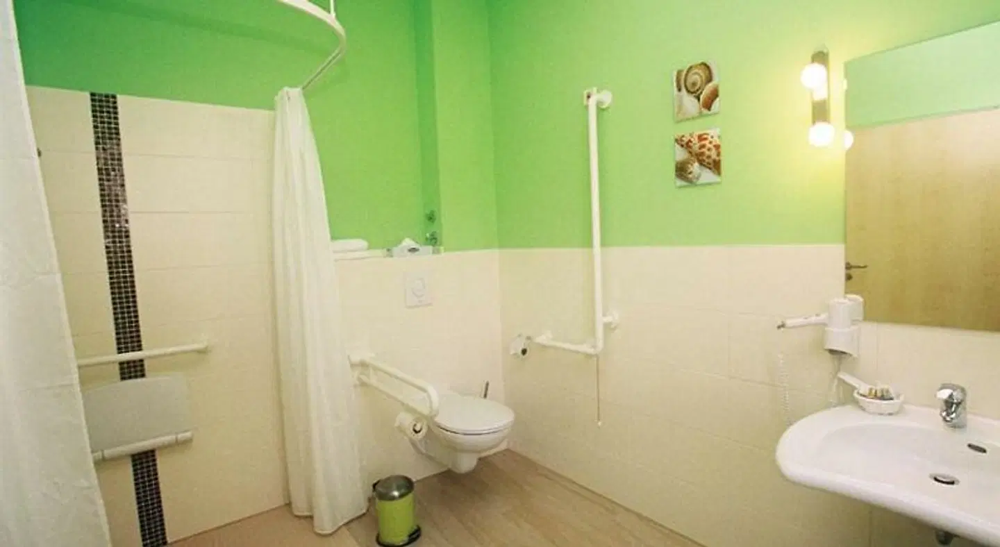 Hotel zur Insel Badezimmer