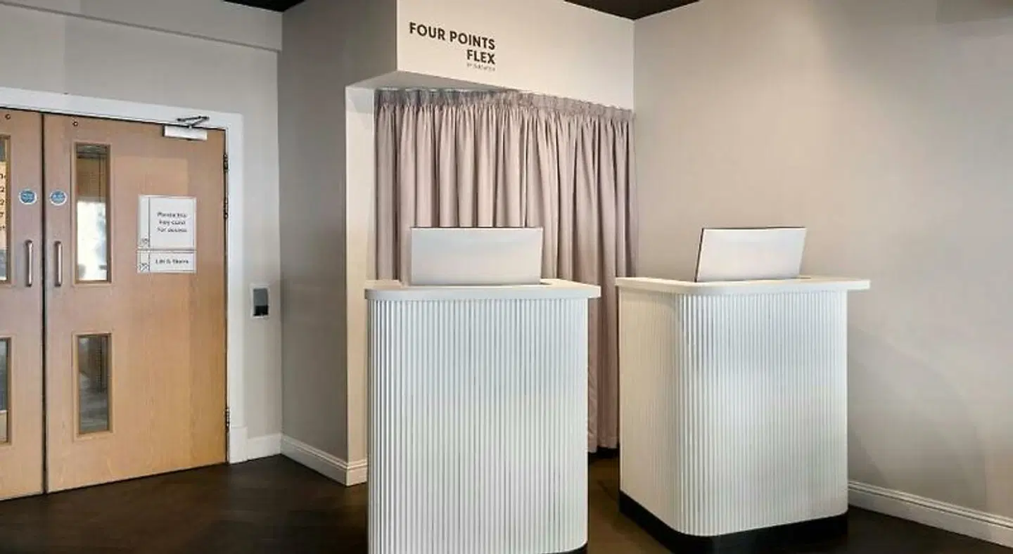 Four Points Flex by Sheraton Edinburgh LOUNGE_LOBBY