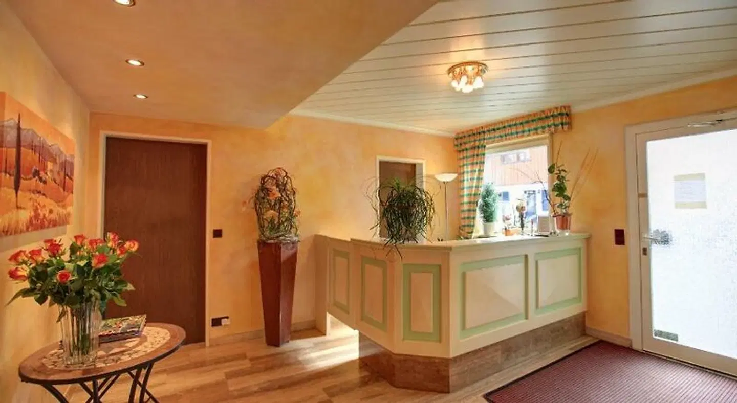 Ricci LOUNGE_LOBBY