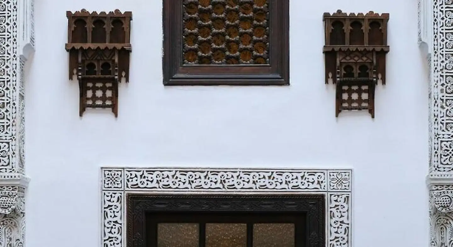 Le Grand Alcazar EXTERIOR