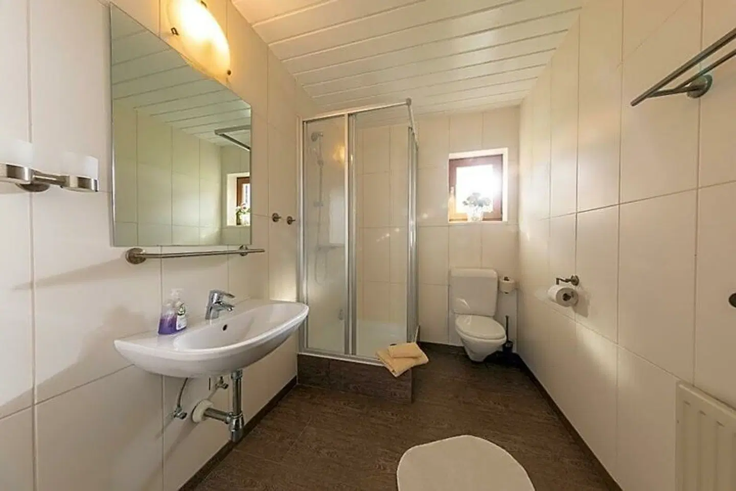 Gasthof Spullersee Badezimmer