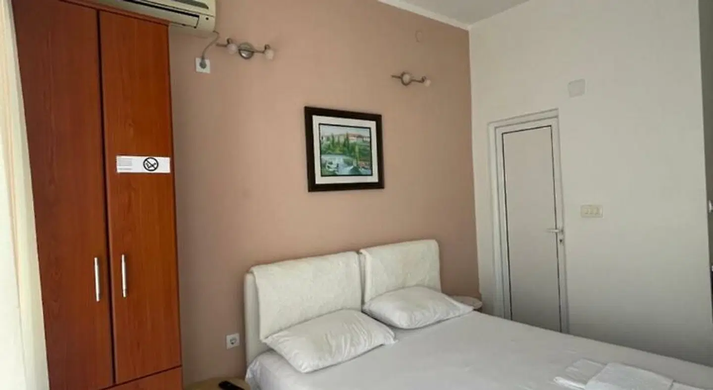 Apartments SoleMar2 ROOM_EXAMPLE