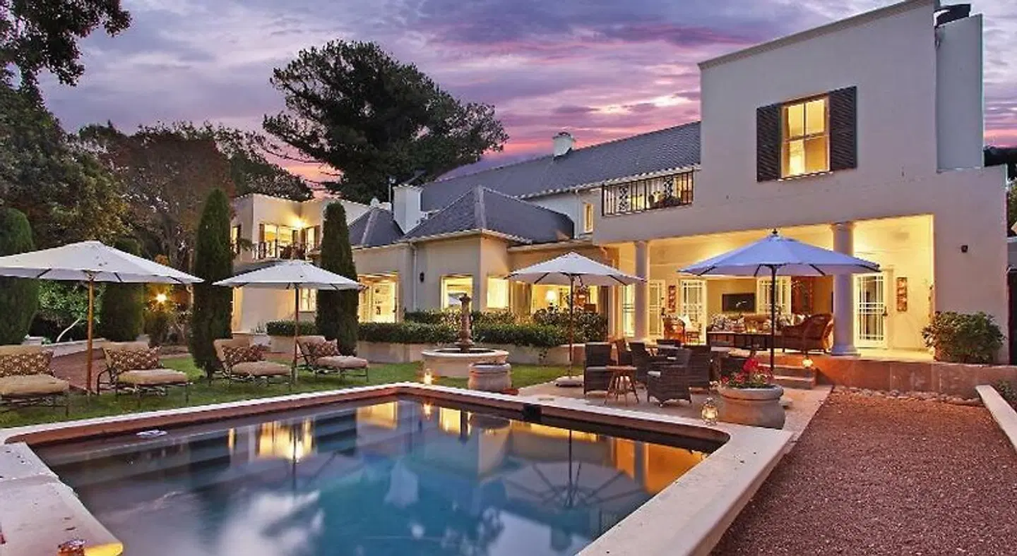 Stellenbosch Manor OUTDOOR_POOL