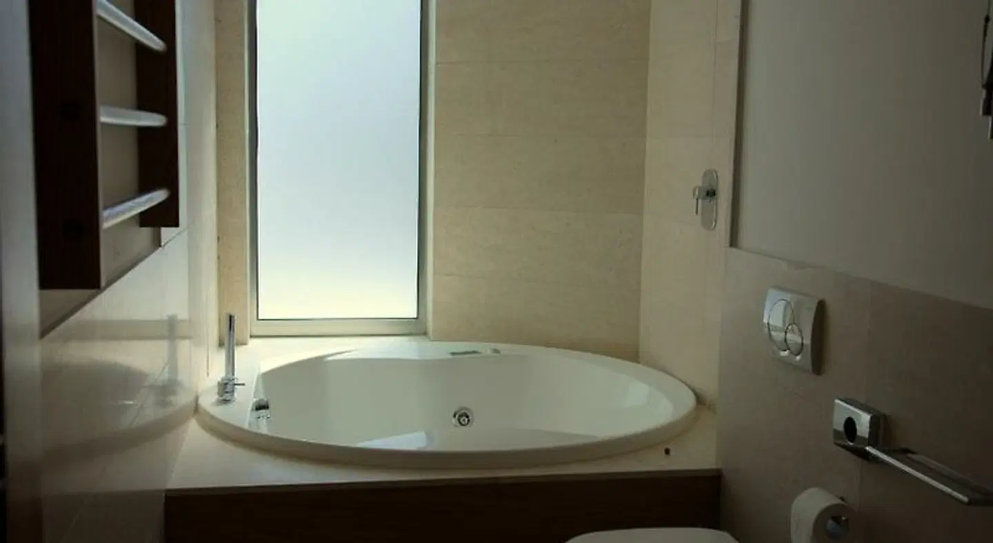 Sea Art Hotel Badezimmer