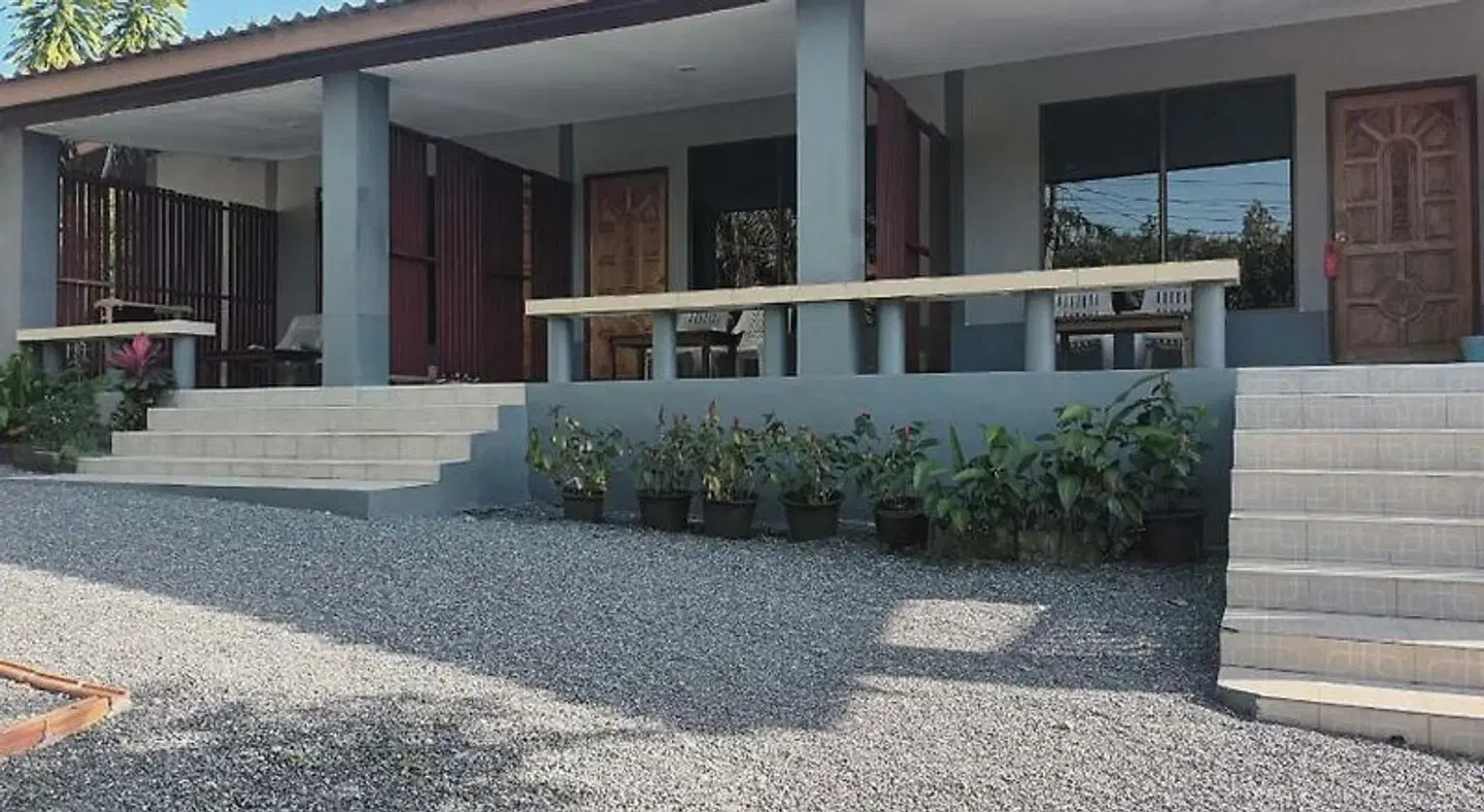 BaanPhong Lanta EXTERIOR