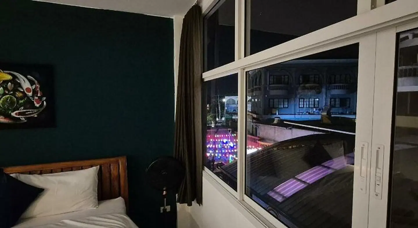 Dorothys Showbar ROOM_EXAMPLE