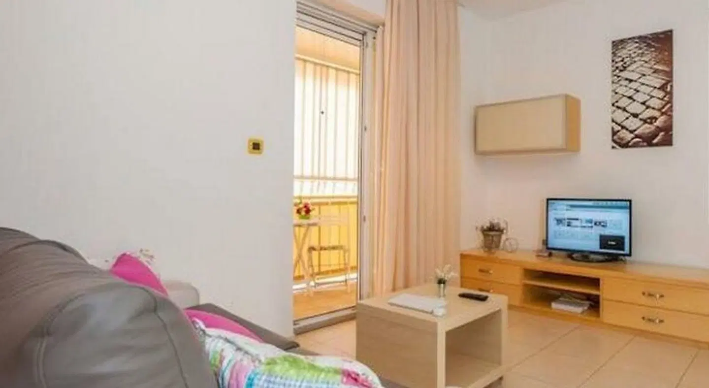 Aldo Apartments Center ROOM_EXAMPLE