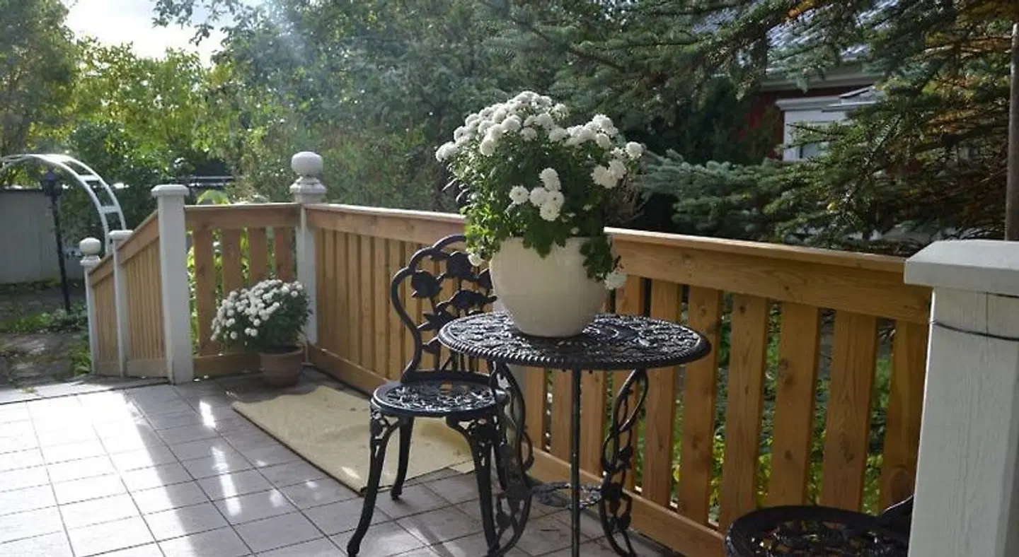 Wanha Kartano - Old Mansion Terrasse