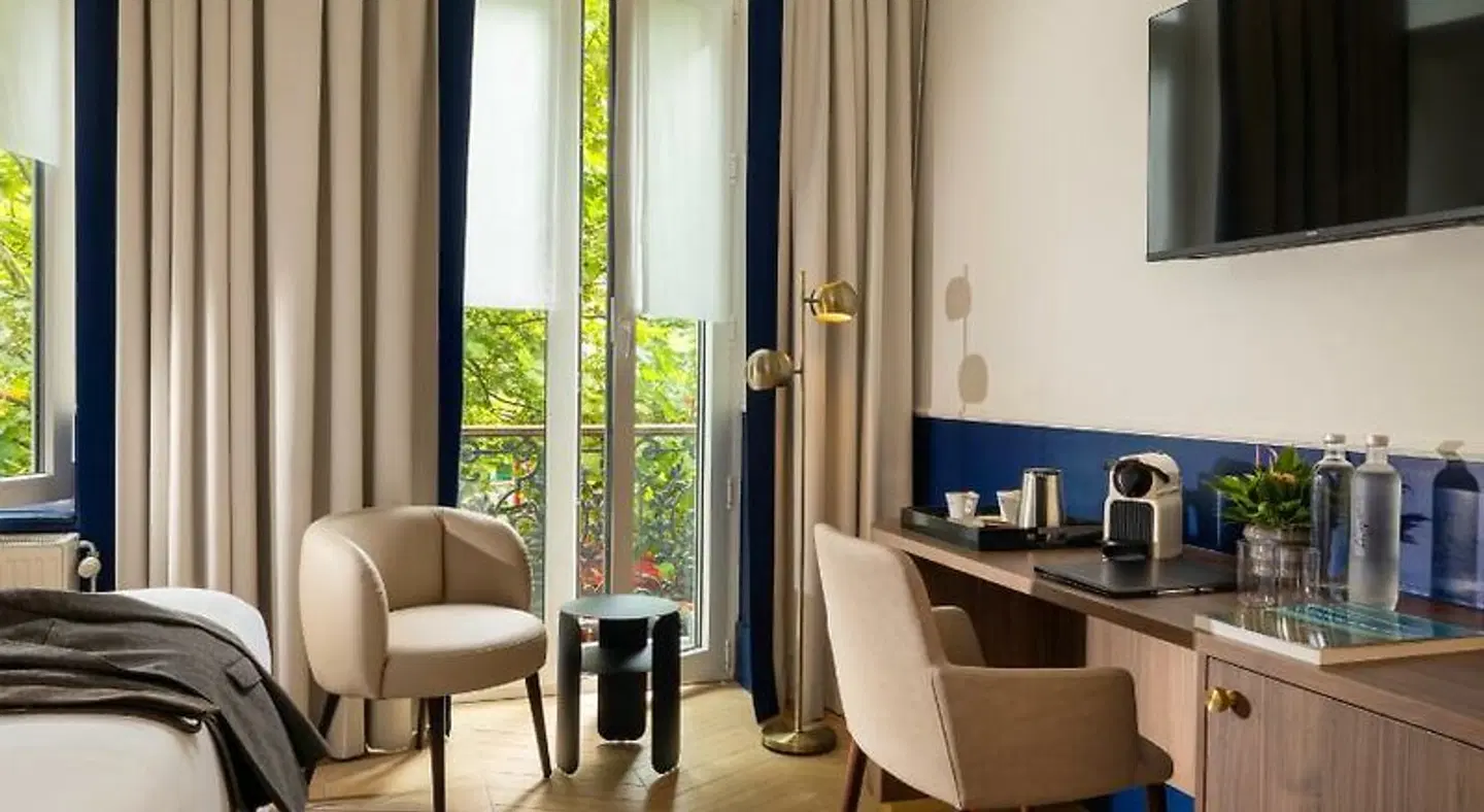 The Augustin ROOM_EXAMPLE