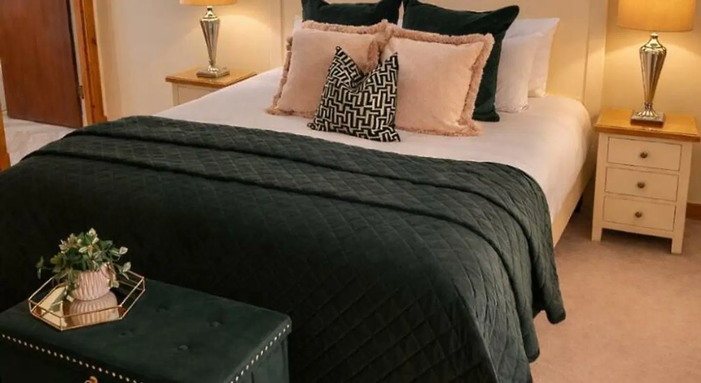 Avalon ROOM_EXAMPLE